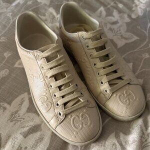 Women's GG embossed Ace sneaker